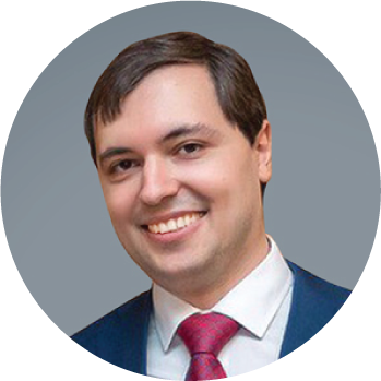 Менеджер по работе с участниками